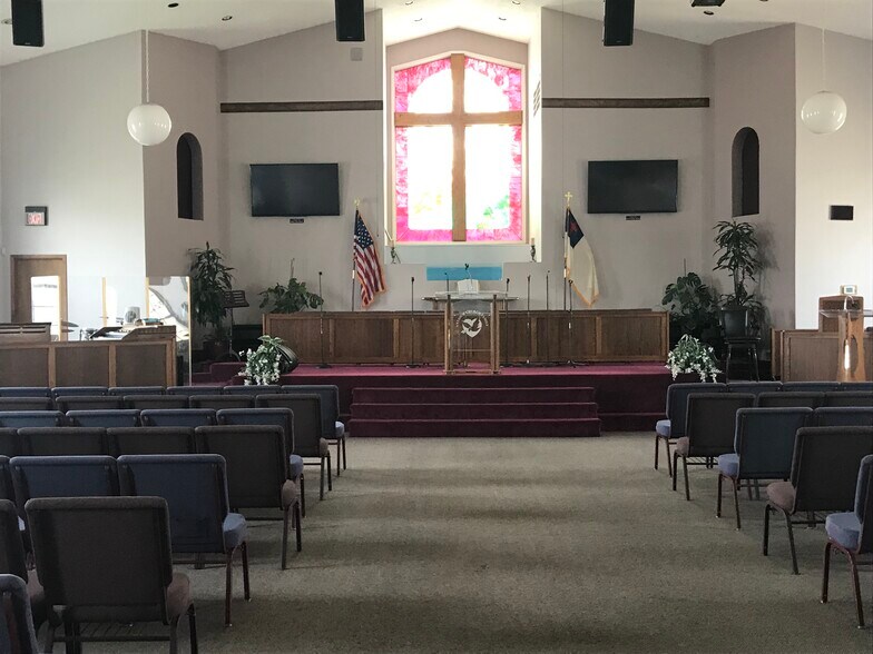 More Photos Of 55 E 18th St, Antioch Religious Facility For Sale