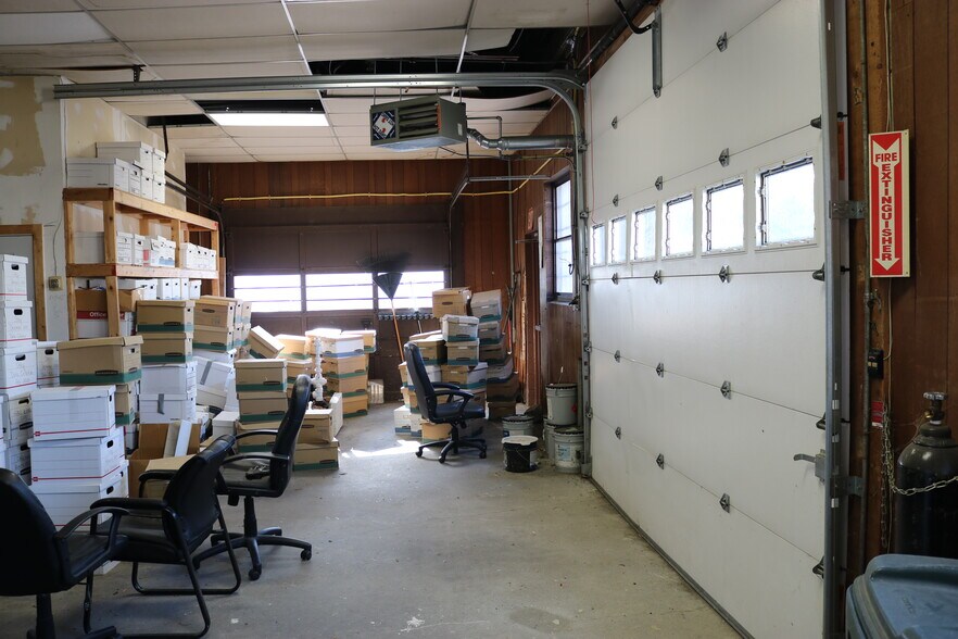 More Photos Of 359 Lincoln Ave, East Stroudsburg Manufacturing For Sale