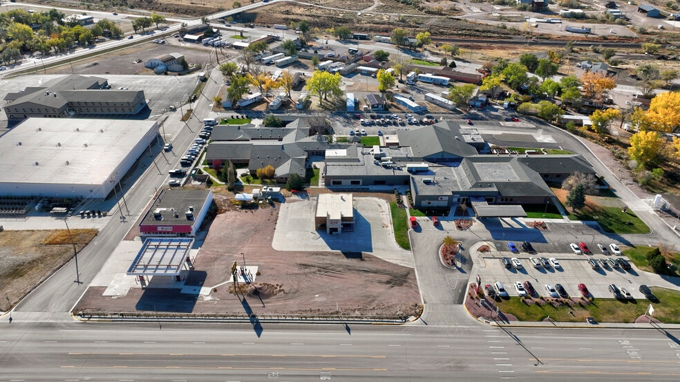 More Photos Of 1220 Washington Blvd, Newcastle Fast Food For Sale