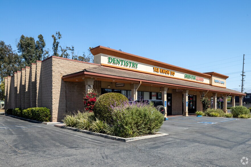 More Photos Of 4033-4065 Ball Rd, Cypress General Retail For Lease