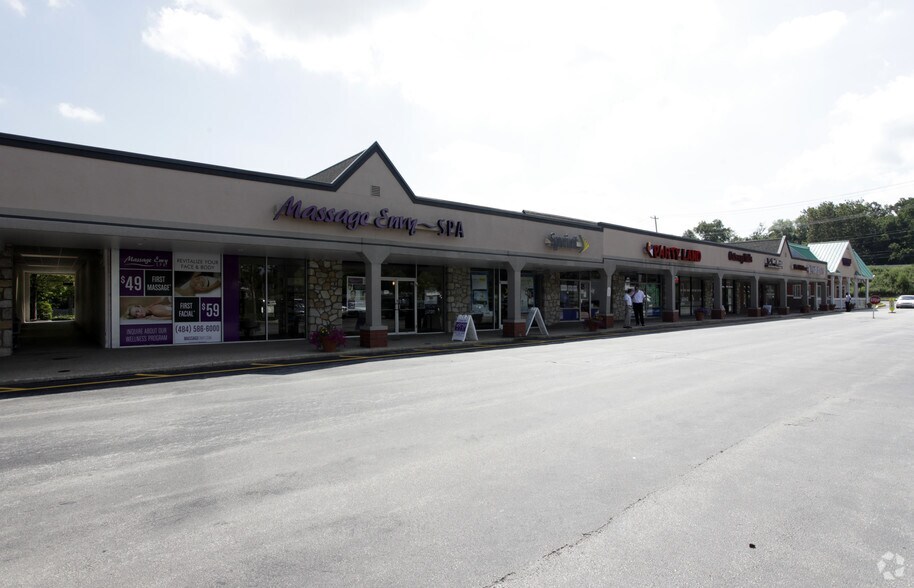 More Photos Of 115-125 E Swedesford Rd, Wayne Unknown For Lease