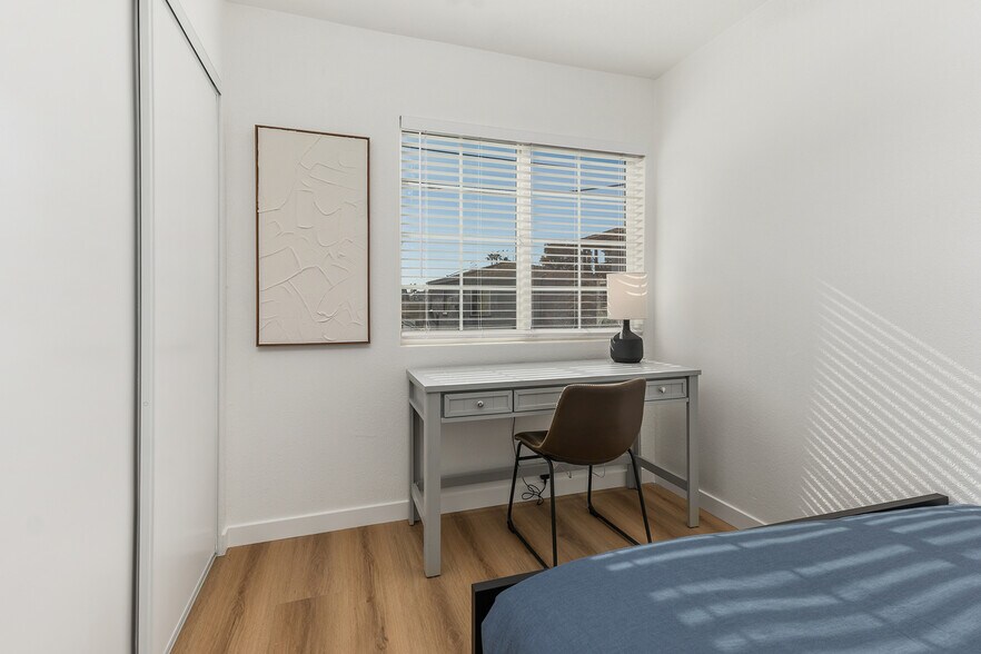 More Photos Of 813 Isthmus Ct, San Diego Apartments For Sale
