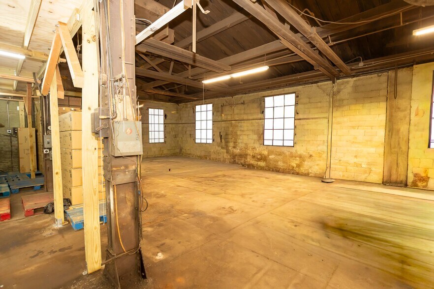More Photos Of 223 Godwin Ave, Paterson Industrial For Sale