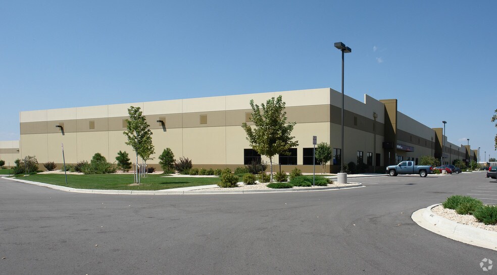 More Photos Of 13250 E Smith Rd, Aurora Warehouse For Lease
