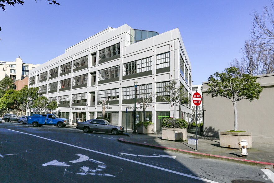 More Photos Of The Embarcadero @ Bay St., San Francisco Unknown For Lease