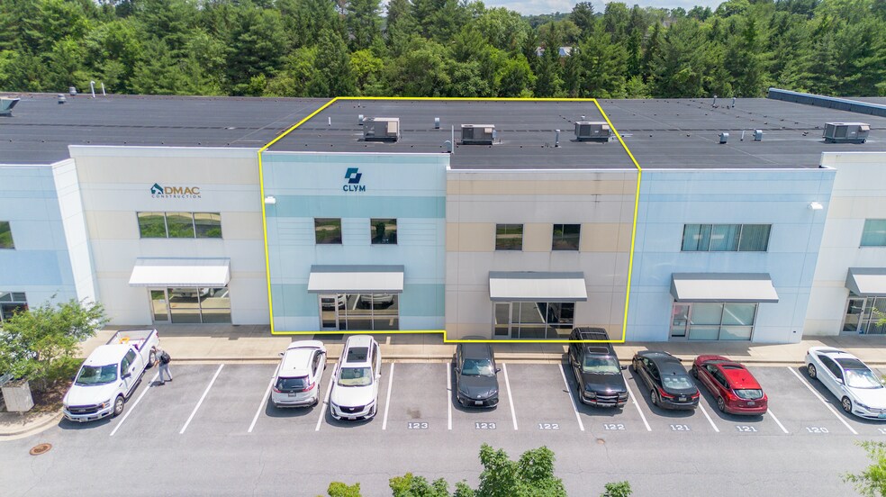 More Photos Of 1539 Tilco Dr, Frederick Light Distribution For Sale