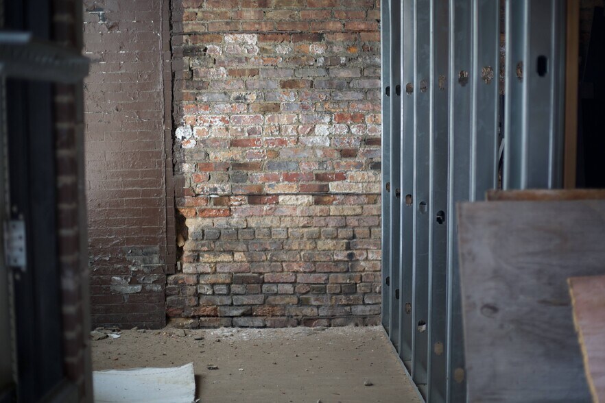 More Photos Of 6452 S Ashland Ave, Chicago Flex For Sale