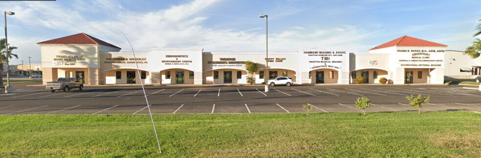 More Photos Of 2505-2533 W Trenton Rd, Edinburg Medical For Lease