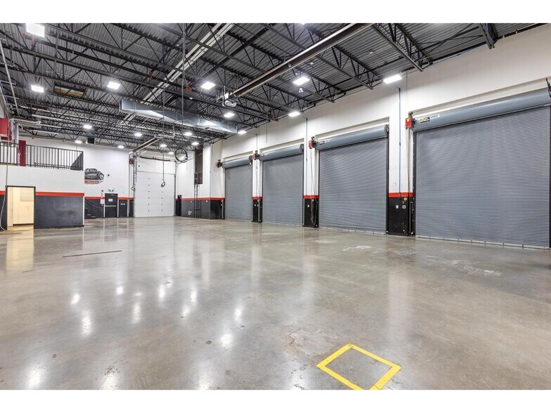 More Photos Of 45949 Rowat Av, Chilliwack Auto Repair For Sale