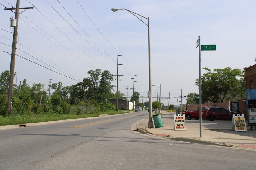 More Photos Of 1394 Joyce Ave, Columbus Flex For Sale