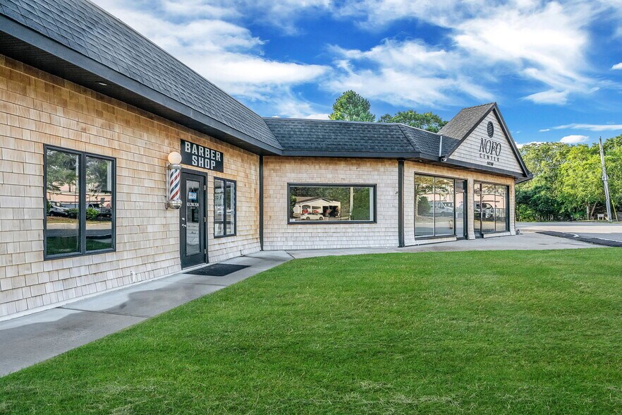 More Photos Of 10200 Main Rd, Mattituck Medical For Sale