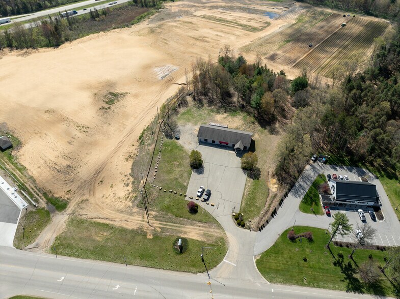 More Photos Of 6398 Blue Star Hwy, Saugatuck Freestanding For Sale
