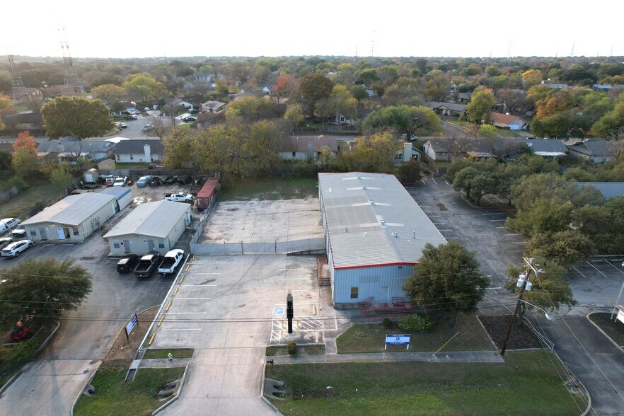 More Photos Of 19940 I-37, Elmendorf Warehouse For Lease