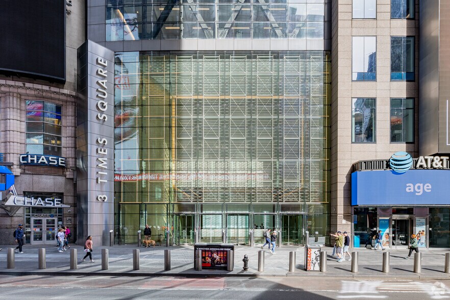 More Photos Of 3 Times Sq, New York Office For Lease