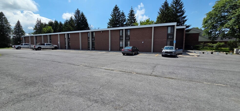 More Photos Of 1030 Arsenal St, Watertown Hotel For Sale