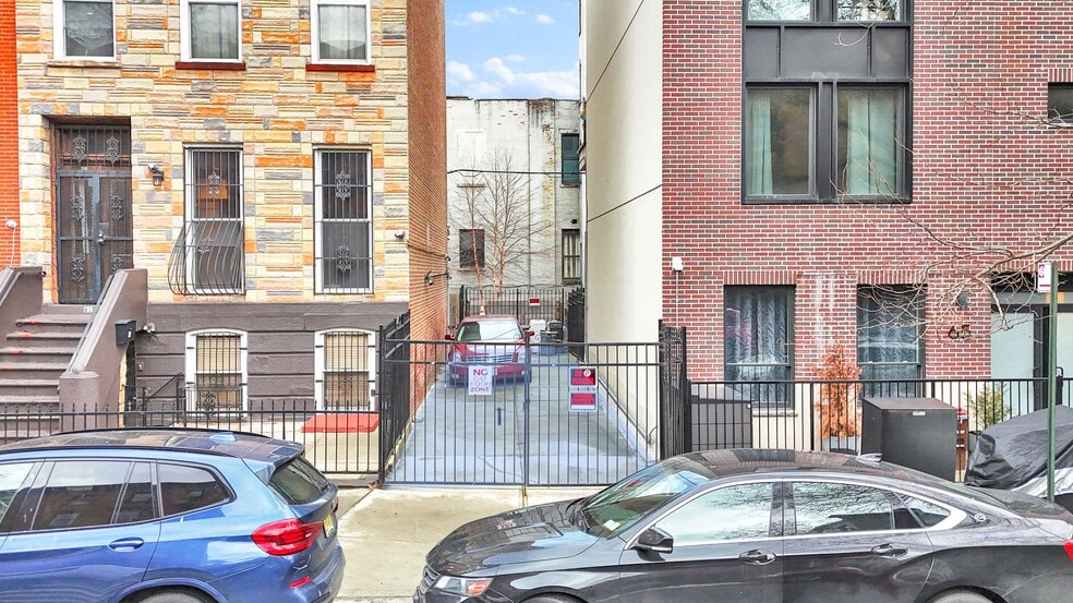 More Photos Of 63 Irving Pl, Brooklyn Land For Sale