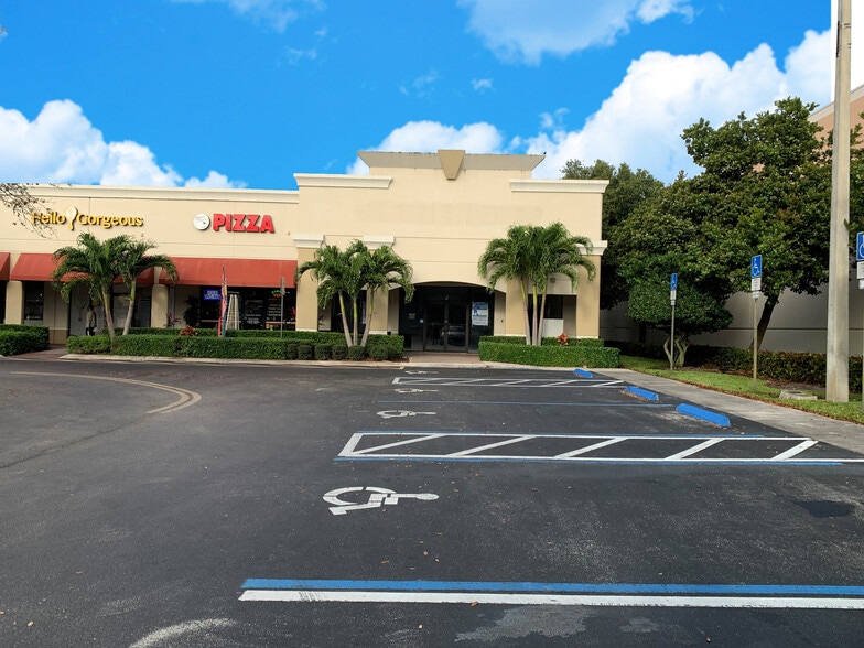 More Photos Of 5463 Lyons Rd, Coconut Creek Storefront For Lease
