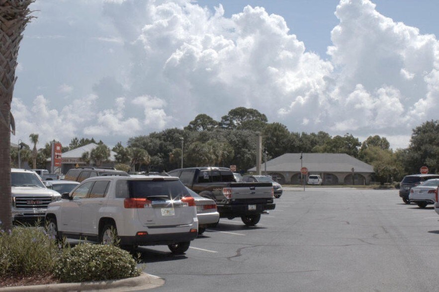 More Photos Of 225 Main St, Destin Office Residential For Lease