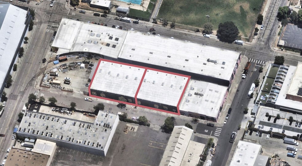 Primary Photo Of 1600-1700 Kirkham St, Oakland Manufacturing For Lease