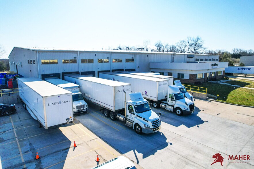 More Photos Of 2600 Maguire Blvd, Columbia Industrial For Sale