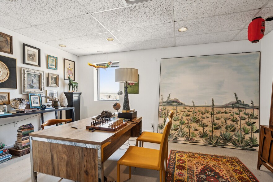 More Photos Of 3514 Easy St, Dallas Flex For Sale