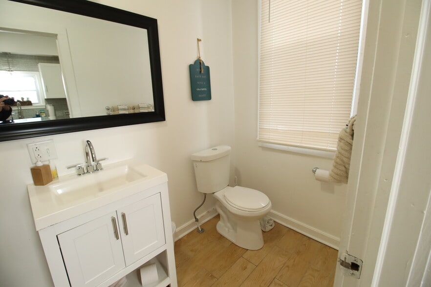 More Photos Of 238-240 South Ave, Rochester Storefront For Sale