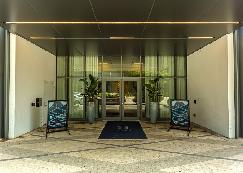 More Photos Of 86 SW 8th St, Miami Apartments For Lease