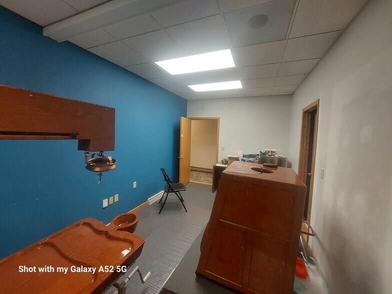 More Photos Of 1500 Merrill Ave, Wausau Office For Sale