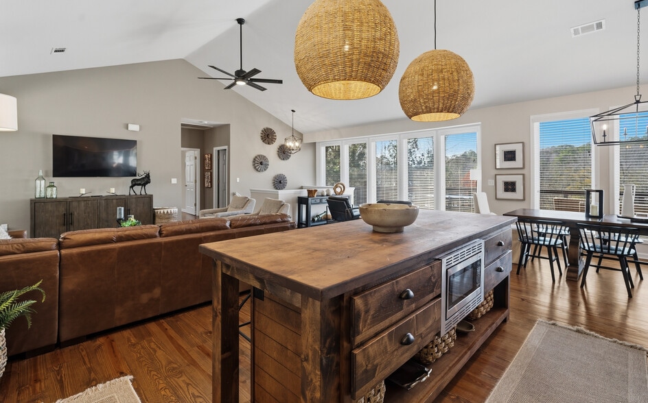 More Photos Of 402 Cliffside dr, Titus Land For Sale