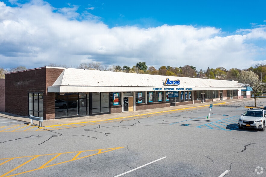 Primary Photo Of , Poughkeepsie Unknown For Sale