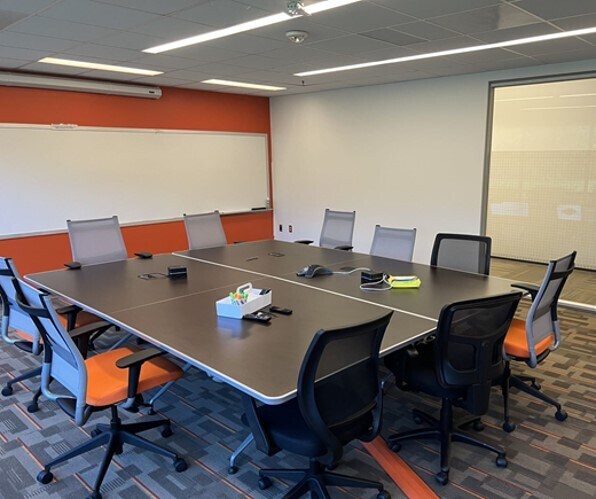 More Photos Of 4851 Lake Brook Dr, Glen Allen Office For Lease