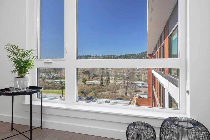 More Photos Of 11125 SE 21st St, Milwaukie Apartments For Lease