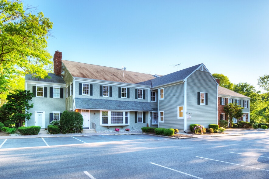 Primary Photo Of 168 Franklin Corner Rd, Lawrenceville Medical For Sale