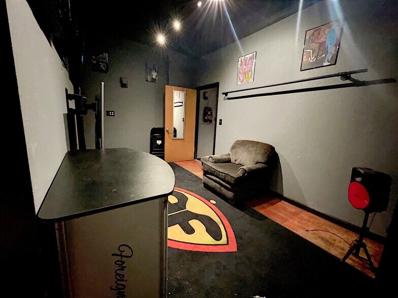 More Photos Of 8741 W 8 MILE, Detroit Storefront Retail Office For Sale