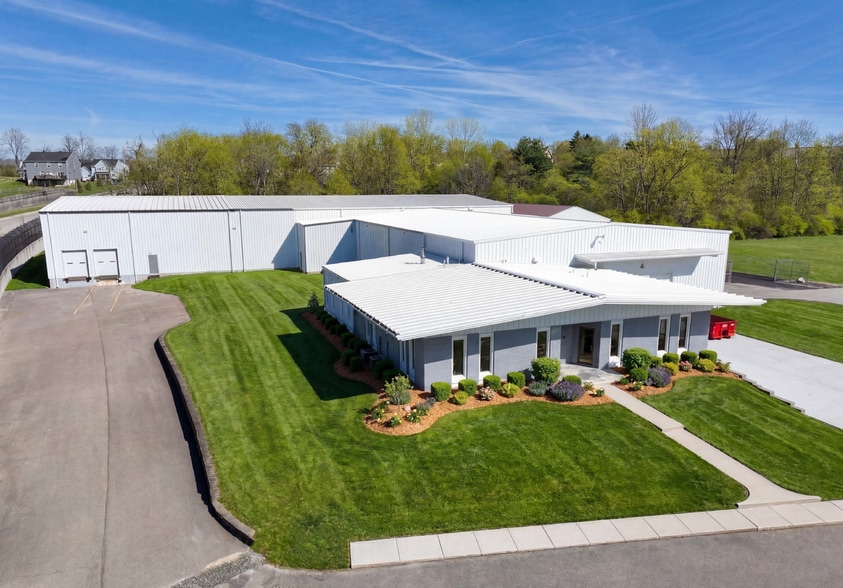 Primary Photo Of 360 Harmon Ave, Lebanon Warehouse For Lease