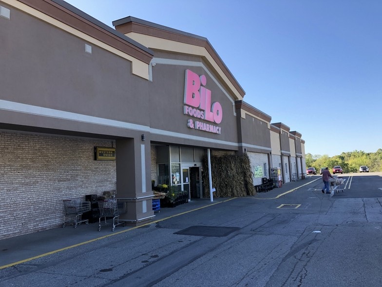 More Photos Of 3-45 Route 19 N, Harmony Unknown For Lease