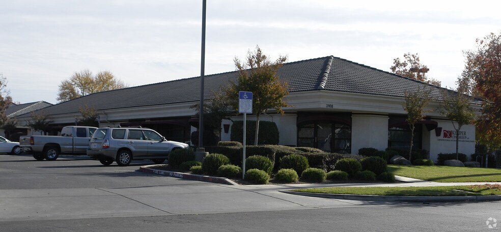 Primary Photo Of 3168 Collins Dr, Merced Office For Lease