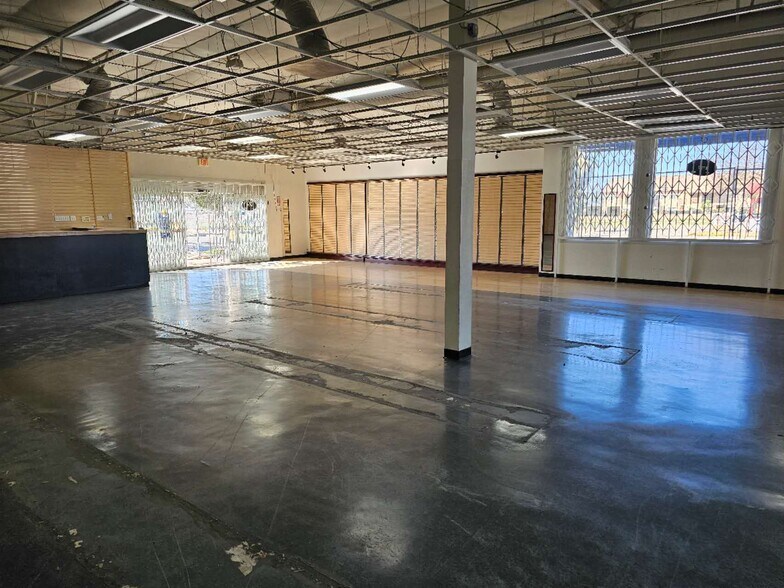 More Photos Of 1700 S Garey Ave, Pomona Freestanding For Sale