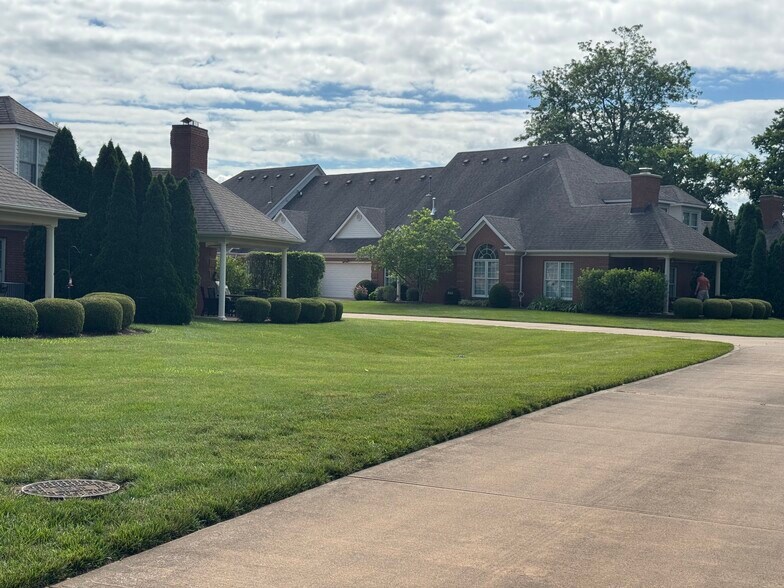 More Photos Of Sugartree Ln, Versailles Land For Sale