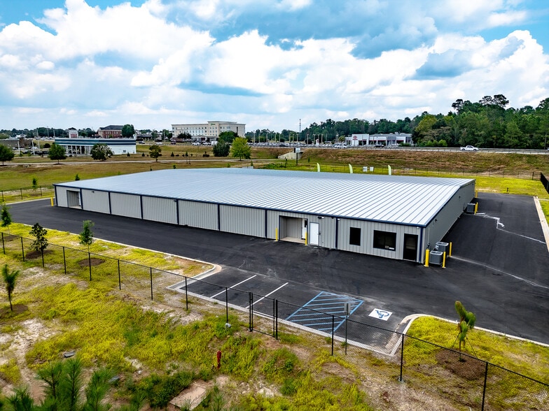 Primary Photo Of 100 Henry blvd, Statesboro Self Storage For Lease