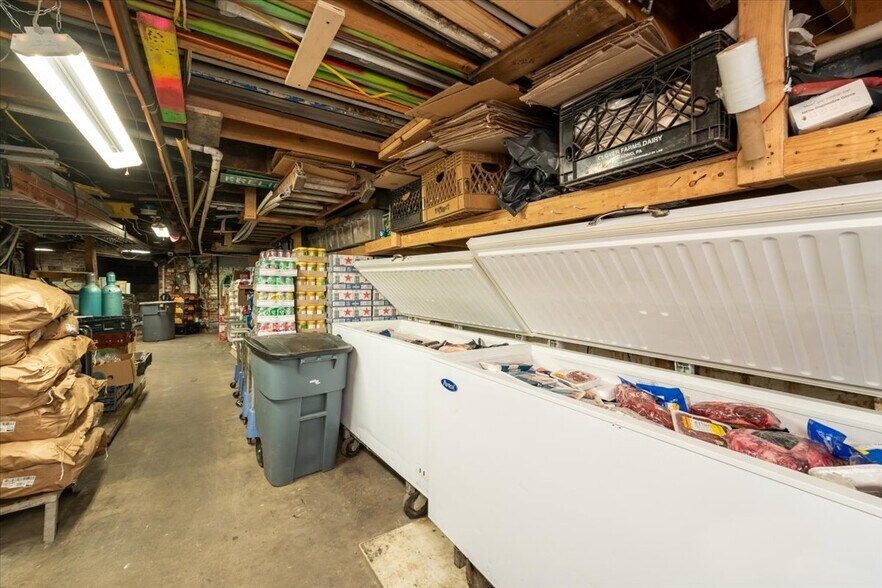 More Photos Of 217-219 Frelinghuysen Ave, Newark General Retail For Sale