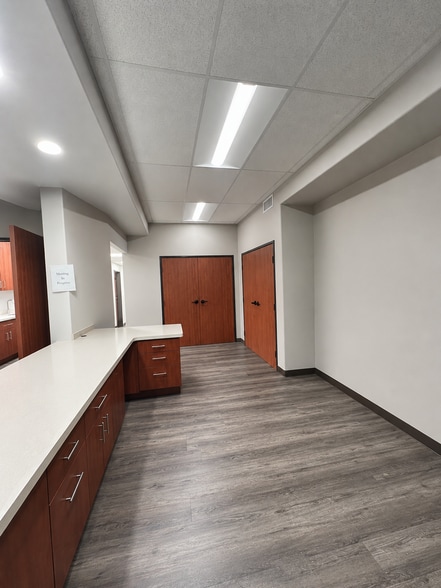 More Photos Of 4000 San Dimas St, Bakersfield General Retail For Sale