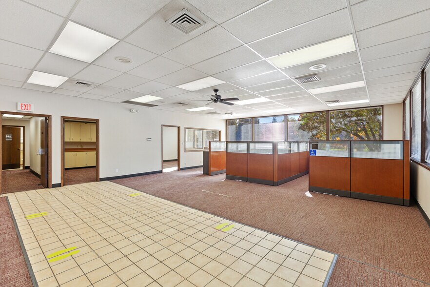 More Photos Of 5513 Hwy 2, Priest River Bank For Sale