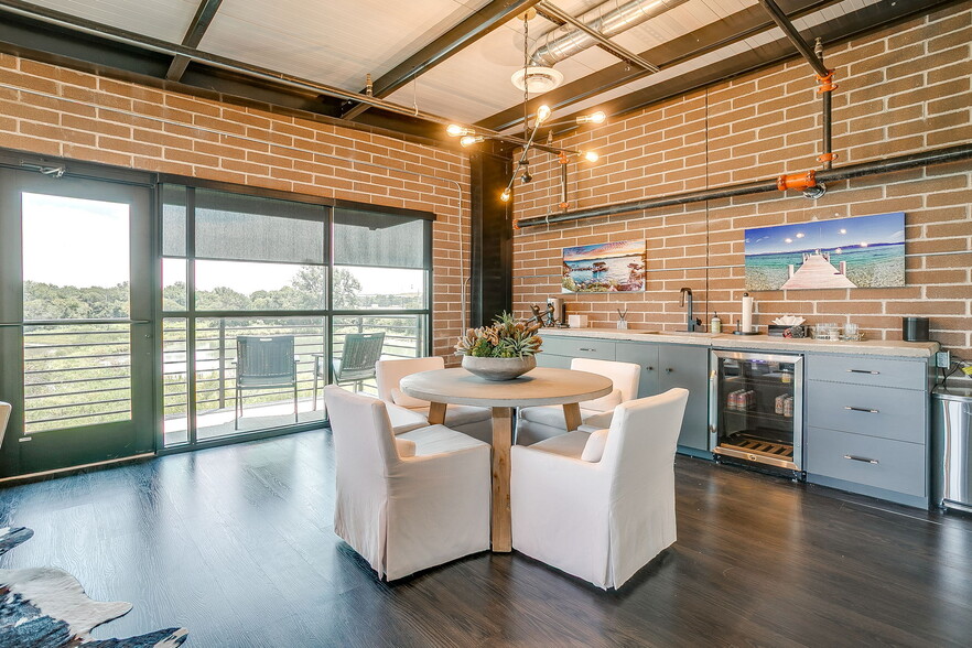 More Photos Of 4451 Dale Earnhardt Way, Northlake Office For Lease