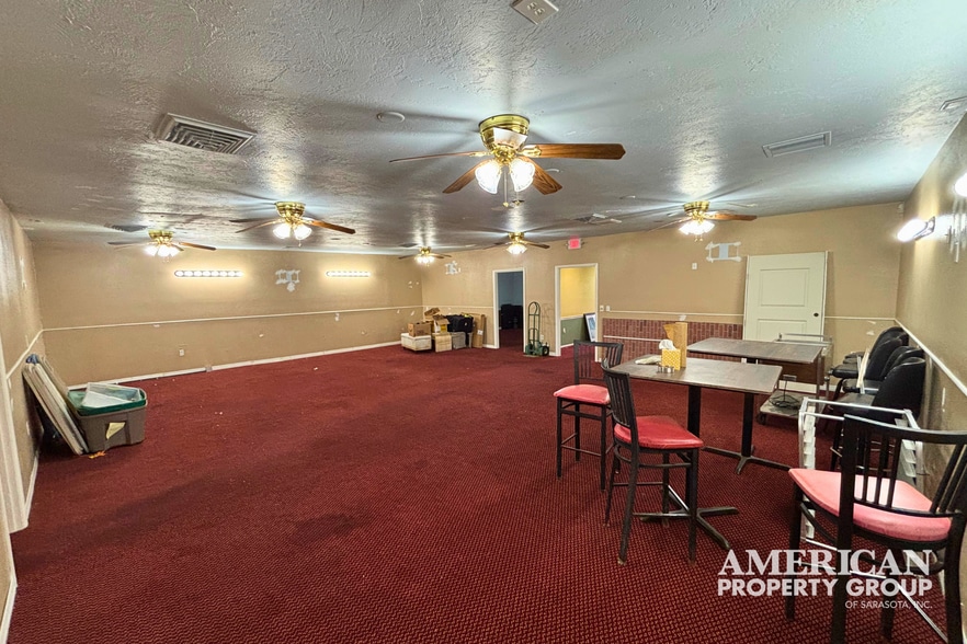 More Photos Of 3285 Placida Rd, Englewood Storefront Retail Office For Sale