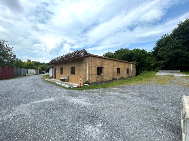 More Photos Of 400 Mall Dr, Martinsburg Land For Sale