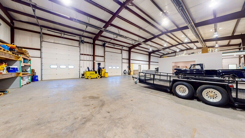 More Photos Of 521 Woodbine Ocean View Rd, Ocean View Warehouse For Sale