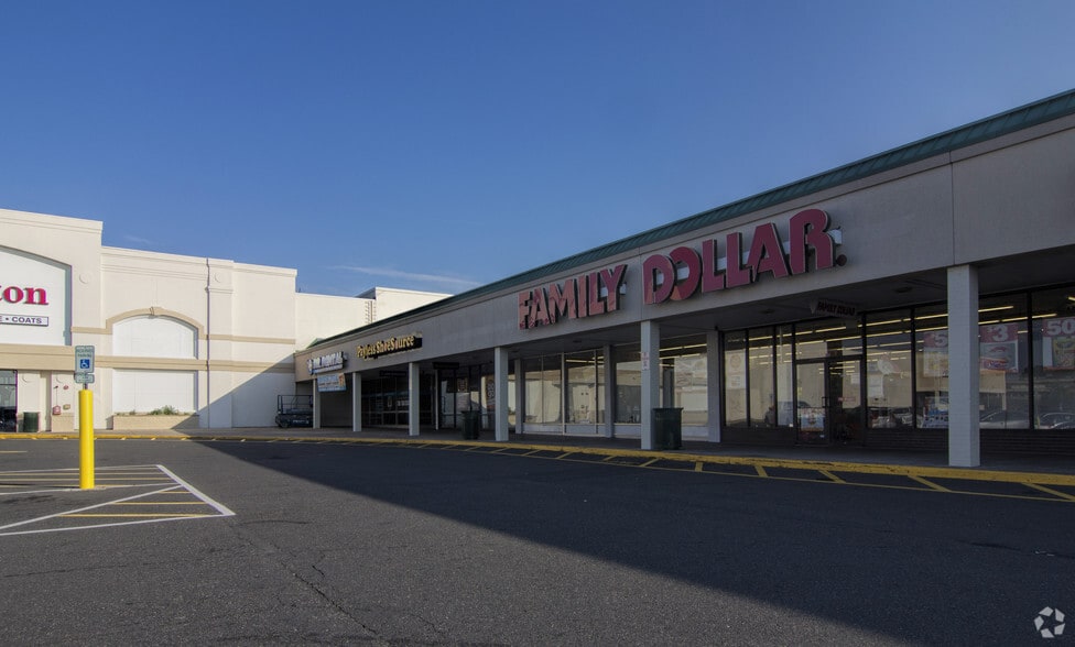 More Photos Of 339 Squire Rd, Revere General Retail For Lease
