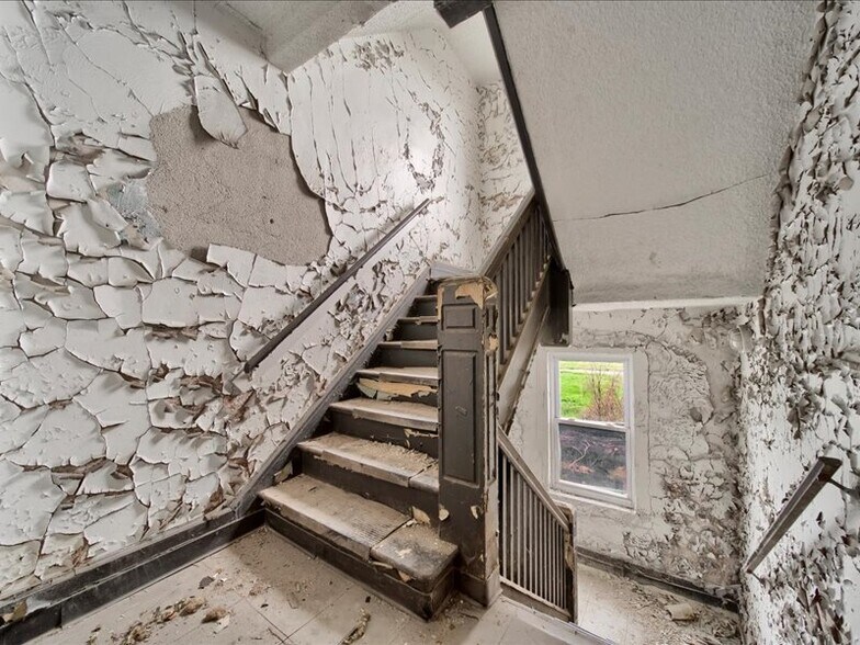 More Photos Of 280 Richton St, Highland Park Apartments For Sale