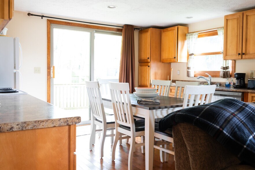 More Photos Of 151 Route 28, Inlet Restaurant For Sale